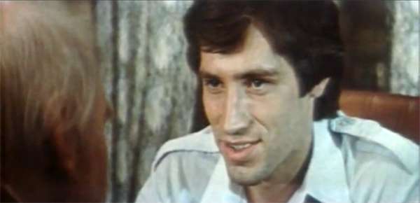 От славы до выживания: как Сергей Варчук из фильма «Не могу сказать “прощай”» в 90-х остался без работы и жены