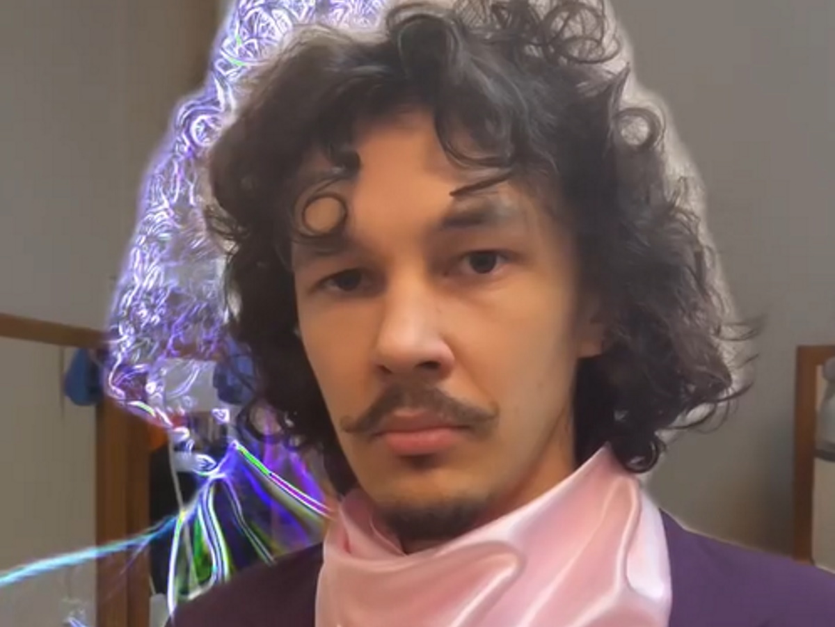 «У Юрия своя певческая династия, у меня – военная»: жена солиста Мариинки Заряднова ответила на обвинения мужа в избиении