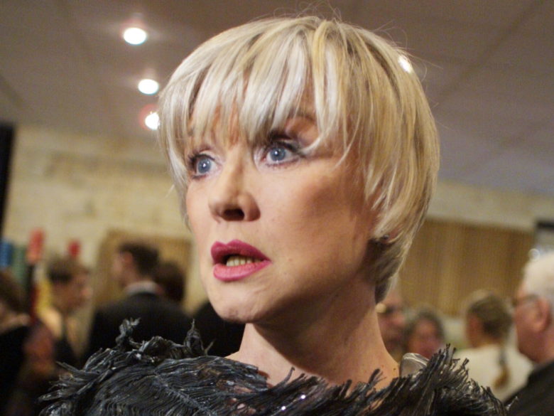 «Я — старая дура, бегущая за молодостью»: как Вера Алентова за свою красоту воевала