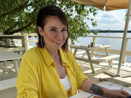 «Я просто сама по себе алкашка»: Саша Черно из «Дома-2» покаялась после изъятия органами опеки больного сына