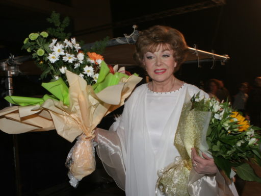 «Я запрещаю им»: 88-летняя Эдита Пьеха поставила семье неожиданное условие