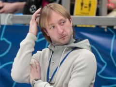 «Завел знакомство с репортерами, чтобы монетизировать отца!»: почему старший сын уничтожает Плющенко