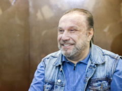 «Как в санатории»: Виктор Батурин откровенно рассказал о своей последней отсидке с икрой и спортзалом
