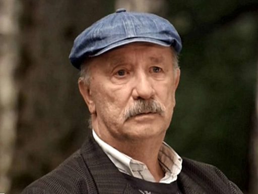 «Лежит в коридоре, была кровь»: родственники раскрыли истинную причину смерти звезды «Ворониных» Вадима Александрова