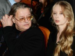 «Они хотят преимущества перед маленькими детьми»: вдова Александра Градского впервые рассказала о войне за наследство с его старшими детьми