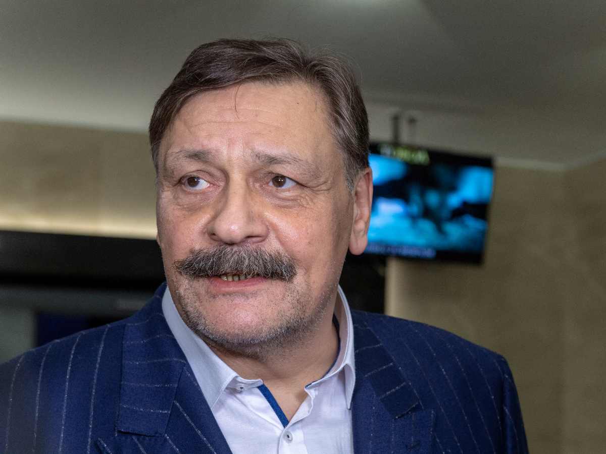 «Ты только, блин, не сдохни»: брызжущий слюной Назаров набросился на Садальского