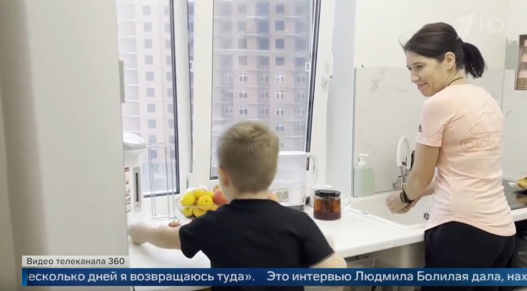 «Зашумело в ушах, потемнело в глазах!» Вот какая удивительная женщина сидела рядом с президентом на параде