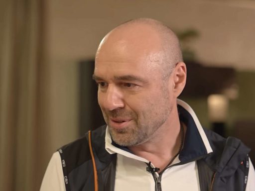 Блокирует после каждого перевода алиментов: любовник Дибровой ответил на обвинения бывшей жены