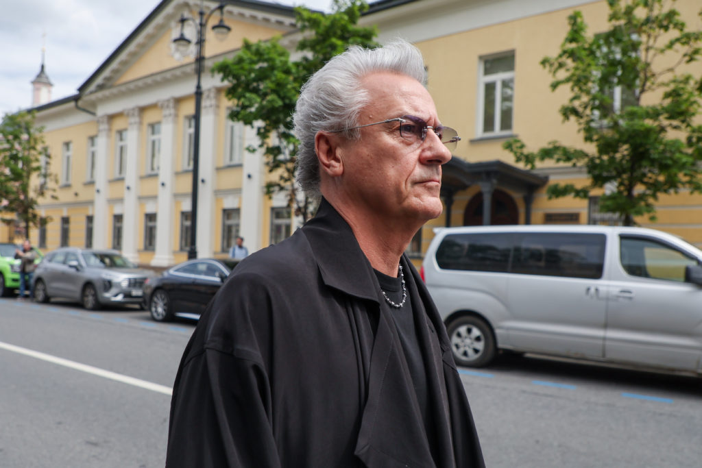 Давка у входа и убитый горем сын: как прошло прощание со вдовой Андрея Вознесенского Зоей Богуславской