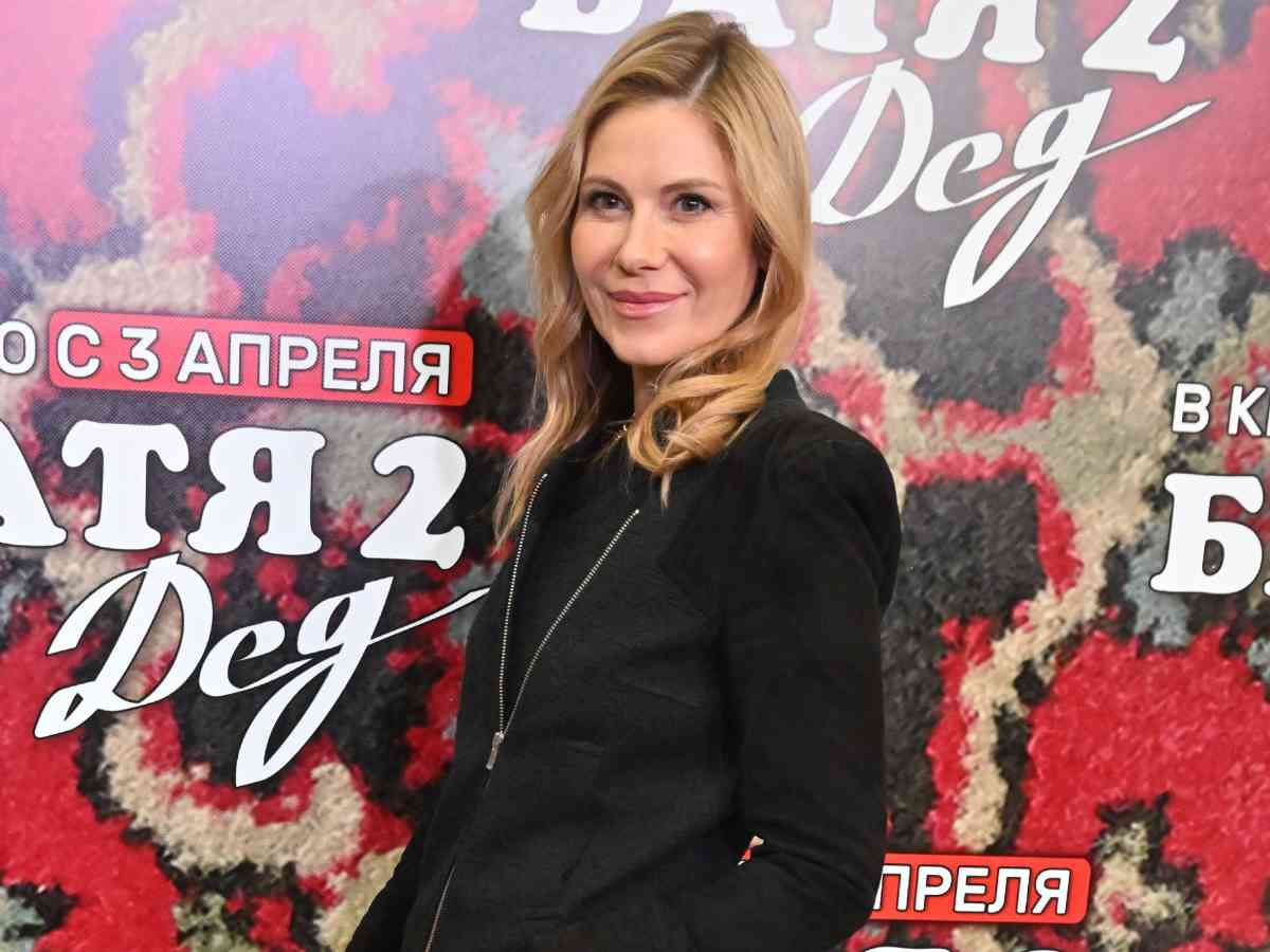 Оставила младенца ради съемок: 49-летняя Анна Невская вышла из декрета спустя два месяца после родов