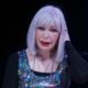 Самый срам прикрыла волосами: 79-летняя Татьяна Васильева сбросила одежду прямо на сцене