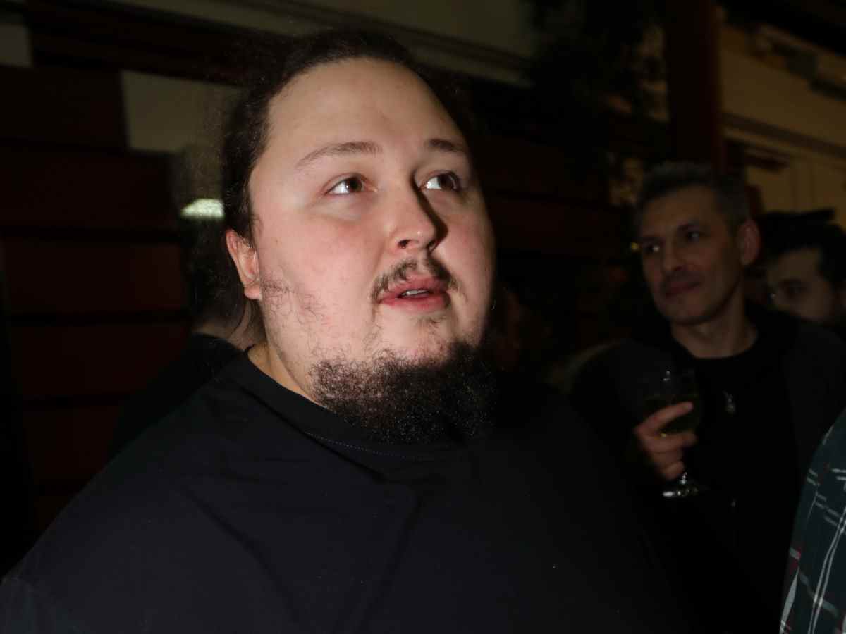 Сбросил 170 кг и превратился в красавца: как теперь выглядит сын Никаса Сафронова