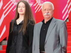 Заметно похудела, а губы красит в черный цвет: необычная дочь Якубовича шокировала новым имиджем