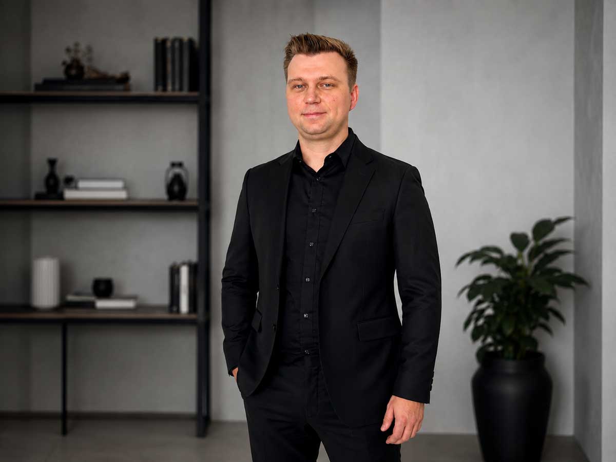 Александр Глуглин