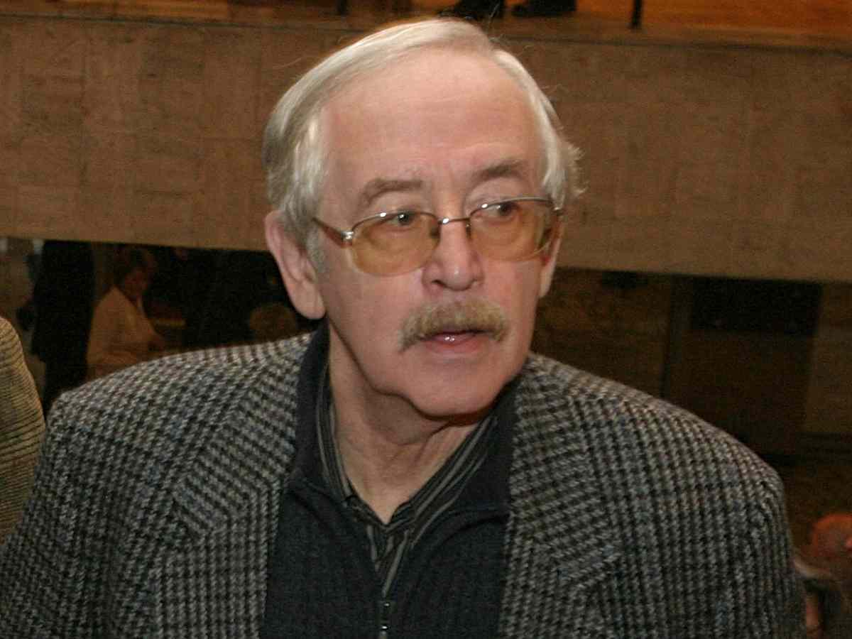 «Это называется деменция»: куда пропал советский «Шерлок Холмс» Василий Ливанов