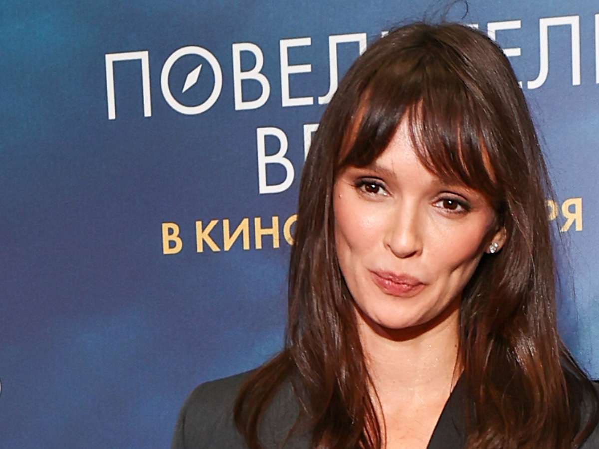 Закрутившую роман с копией Бондарчука Паулину Андрееву сняли во время свадьбы: подробности