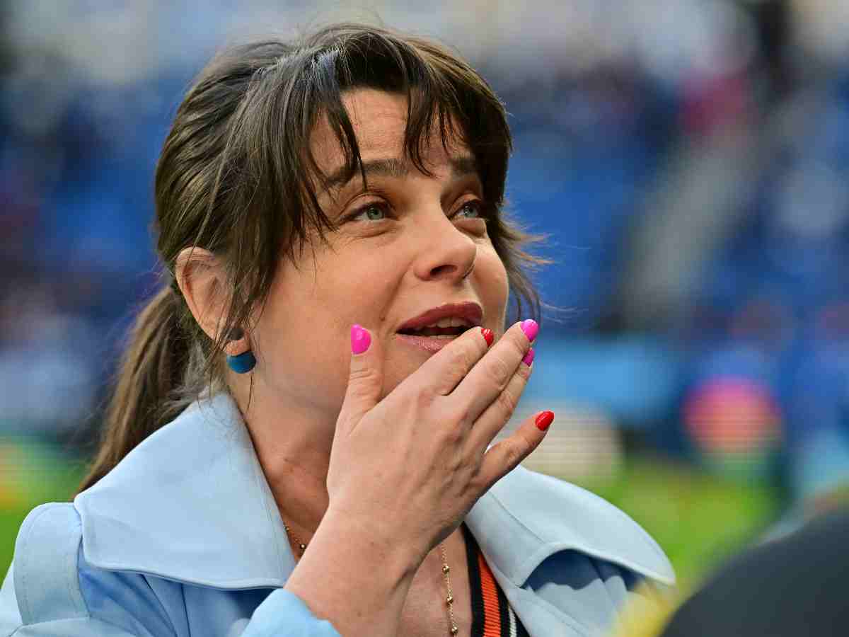 «На пилон ее тянет»: невестка-стриптизерша шокировала Наташу Королеву горячей фотосессией
