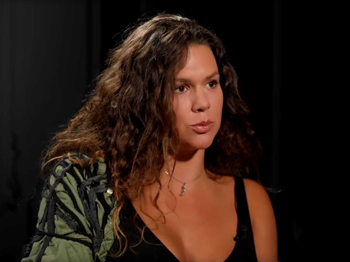 «Но мы-то знаем, что Лену держало»: бывшая любовница Романа Товстика выдала главный секрет его отставной жены