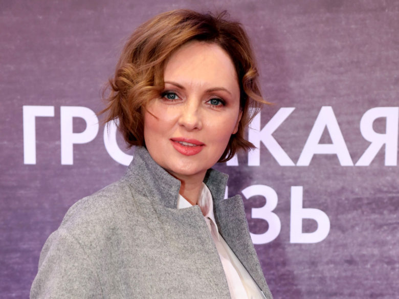 Елена Ксенофонтова