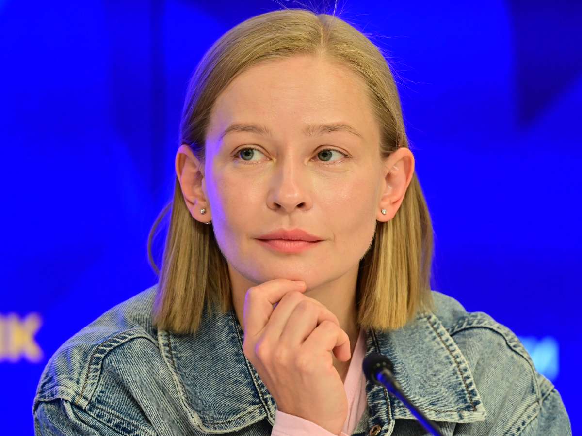 Годами была любовницей Учителя, слетала в космос и оказалась в тени дочери: как сейчас живет Юлия Пересильд