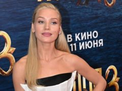 «Что за красивая кошка»: Кристина Асмус показала идеальную фигуру в роскошном бикини