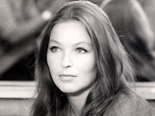 Марина Влади
