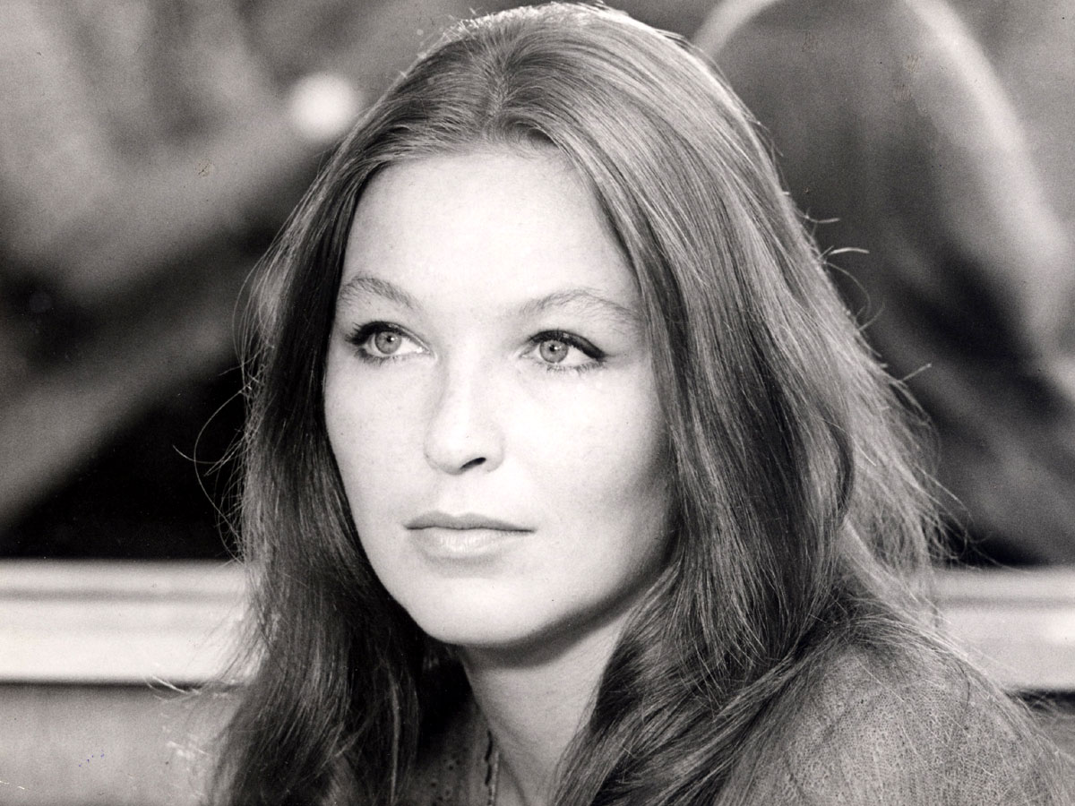Марина Влади