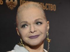 «Меня кто-то сглазил»: Долина пожаловалась на порчу после скандала с айфонами и отменой концертов
