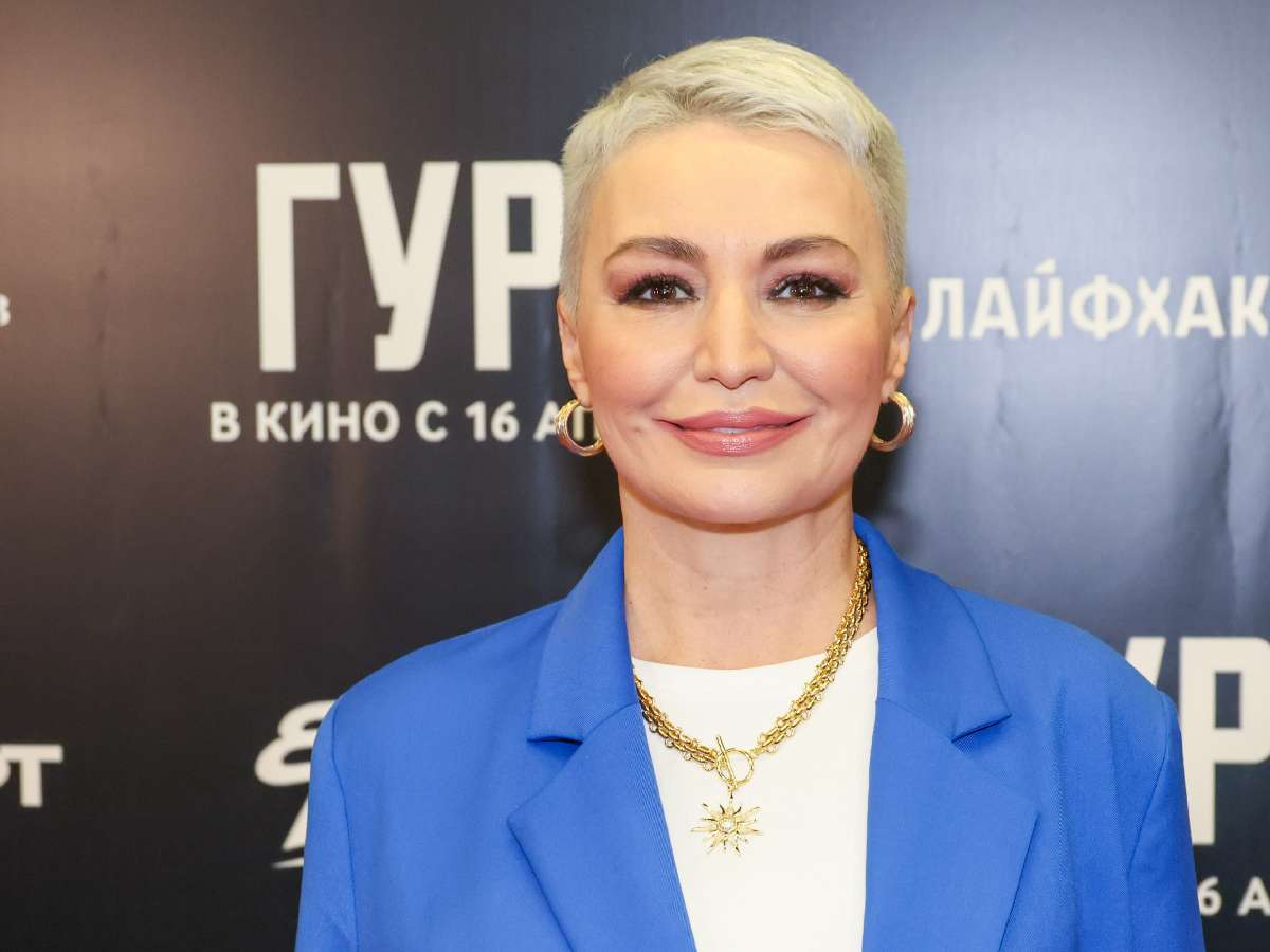 Первый избранник отказался уходить от жены, а второй запил и пропал во Франции: трагедии личной жизни Кати Лель