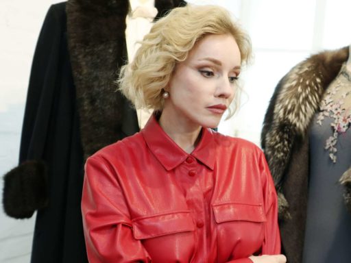 «Я с таким количеством девушек уже перезнакомилась»: почему Марины Зудиной не было на свадьбе сына