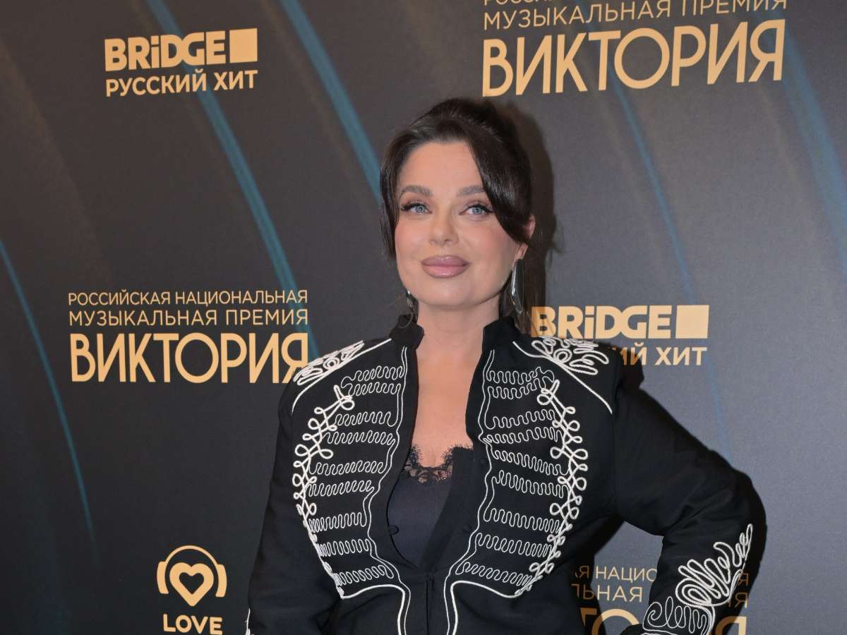 «Яркая вспышка взаимного увлечения»: Королева заговорила о Михайлове на фоне слухов о его разводе